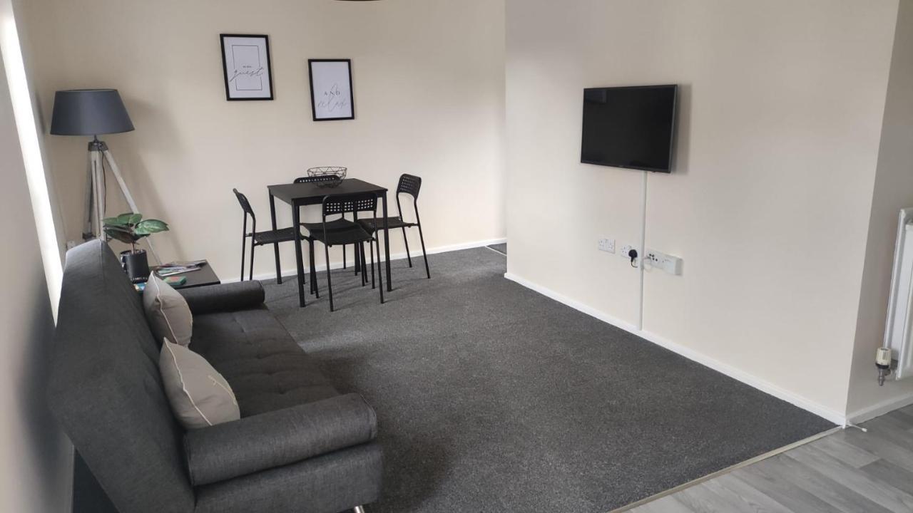 Lovely 1 Bedroom Studio Apartment - ميرثير تيدفيل المظهر الخارجي الصورة